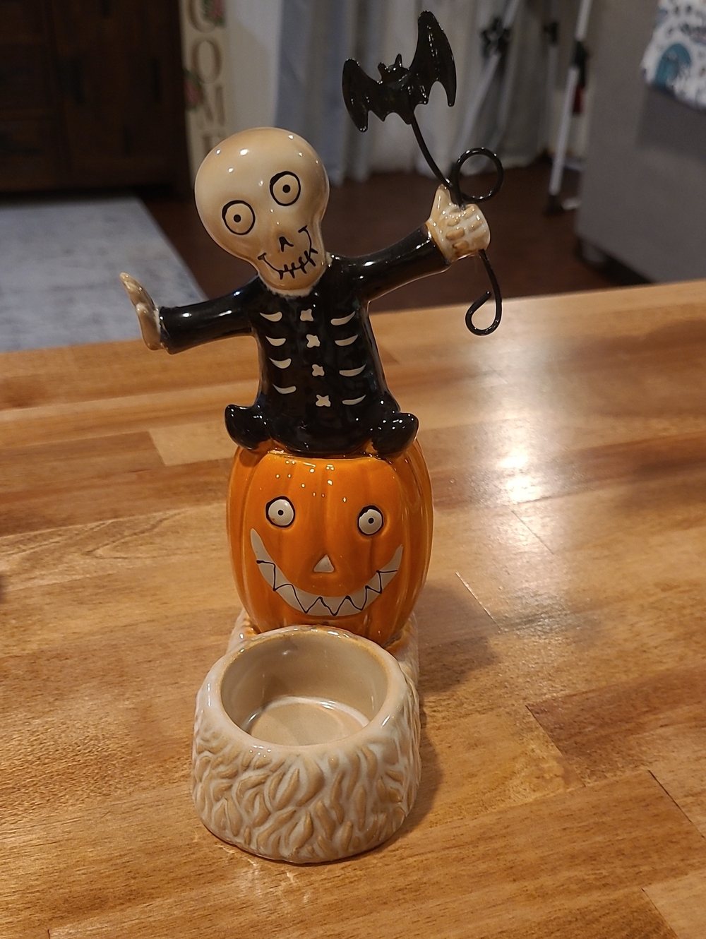Yankee Candle The Boney Bunch TL/H Boney Baby Pumpkin Skeleton Halloween